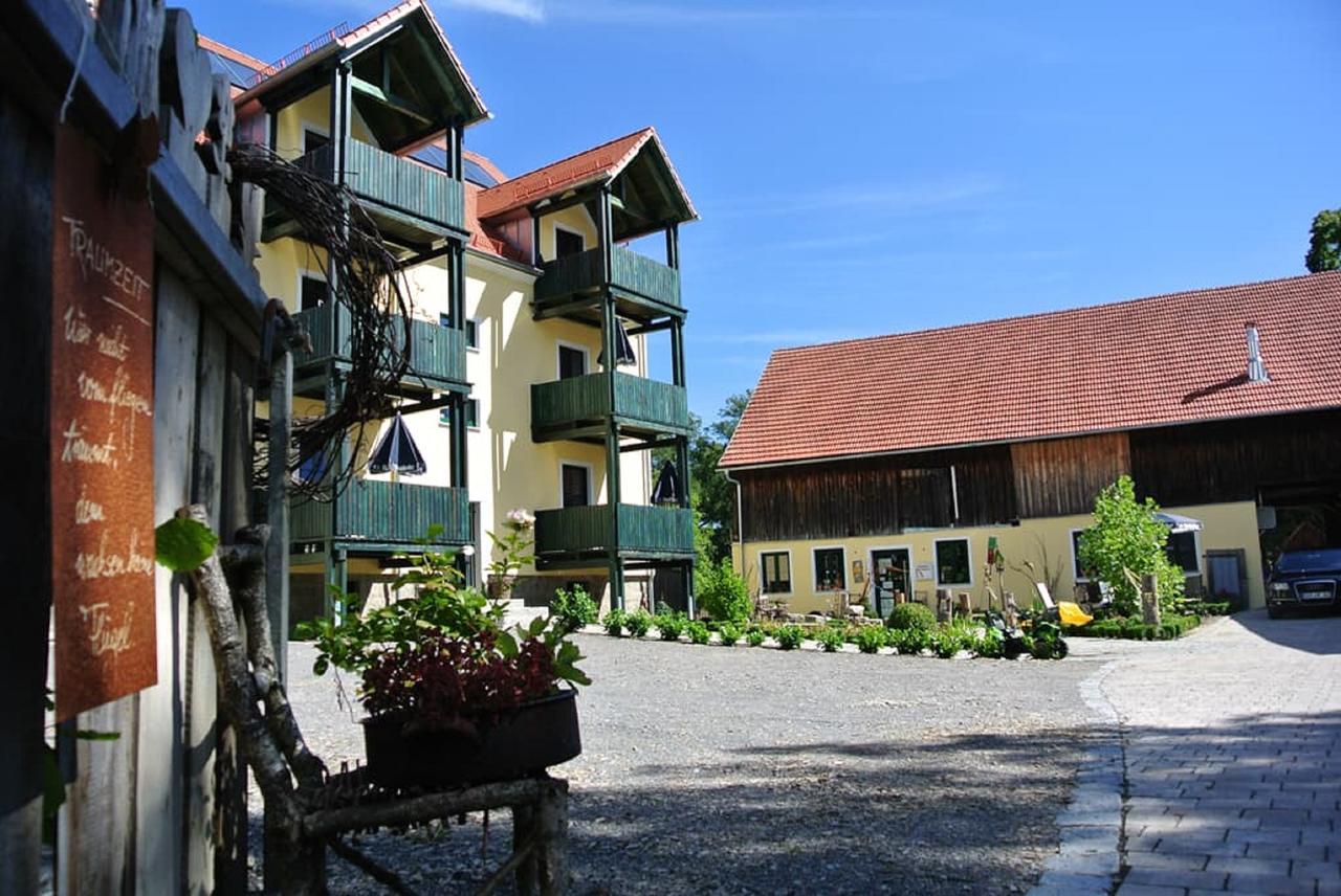 Muellner-Hof Apartment Schwarzach bei Nabburg Luaran gambar